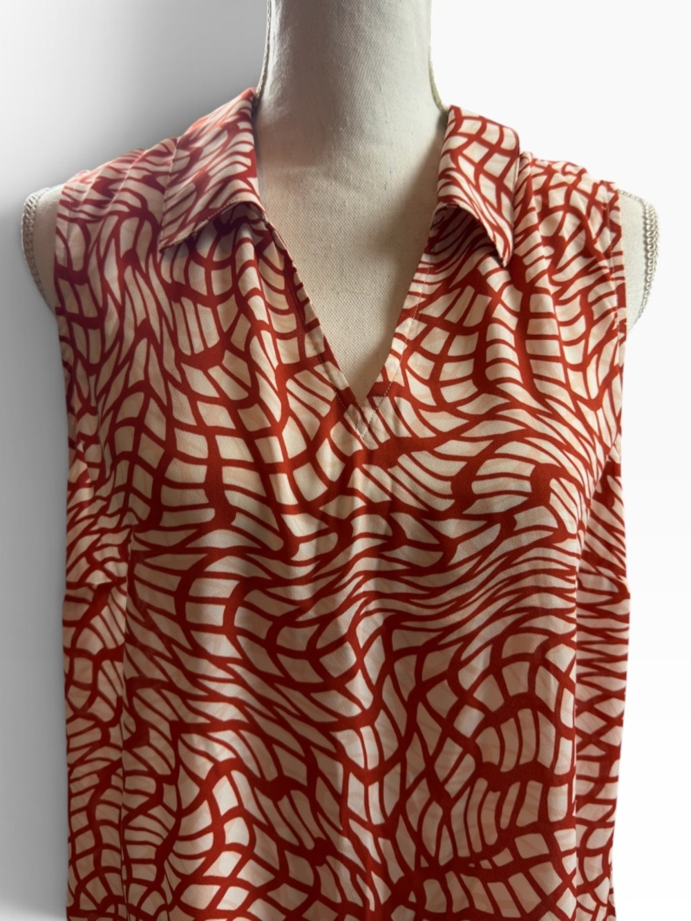 CABI TWIRL TOP STYLE # 4183 - NWOT! - Picture 5 of 10